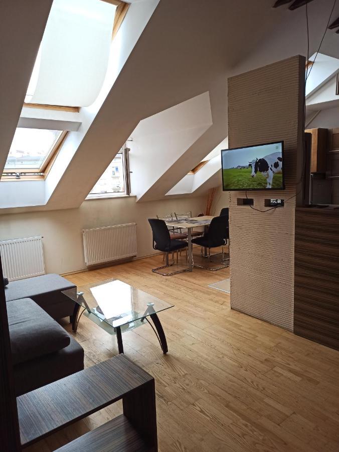 Lawendowe Love Rynek Rzeszow Close Center Apartment Екстериор снимка